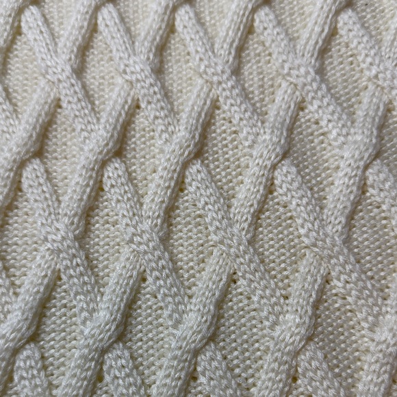 Calvin Klein Classic Cream CowlNeck Pancho Sweater Size Large Extra Large - Picture 12 of 16